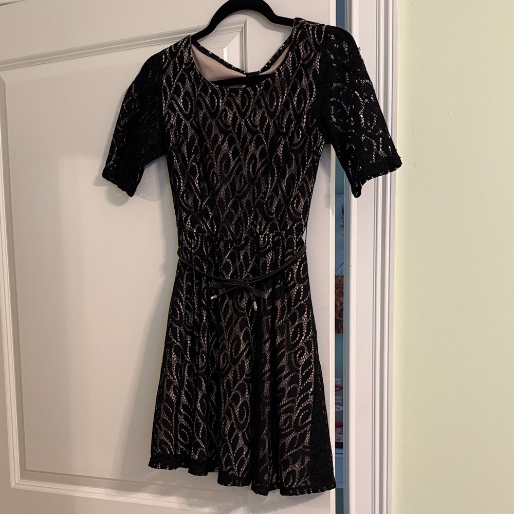 Iz Byer Black and Cream Lace Dress